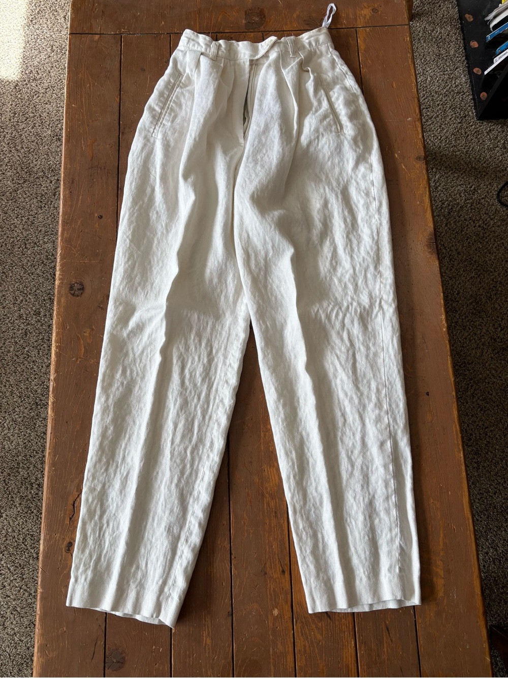 Anne Tjian for KENAR Petites White Relaxed Pleated Linen Pants